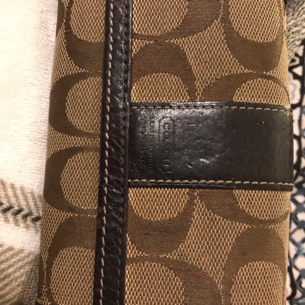 Women’s Coach Wallet